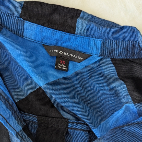 Rock and Republic blue and black check button down - Picture 3 of 6